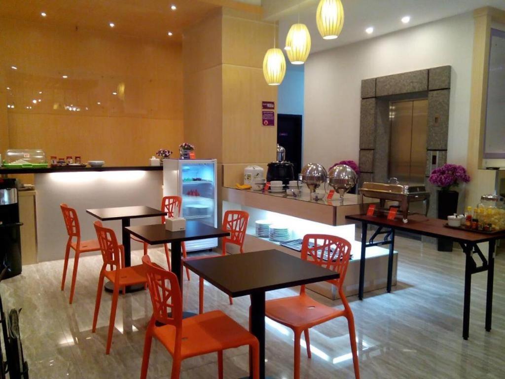 Hotel D' CaLia Tarakan Bagian luar foto