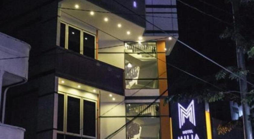 Hotel D' CaLia Tarakan Bagian luar foto