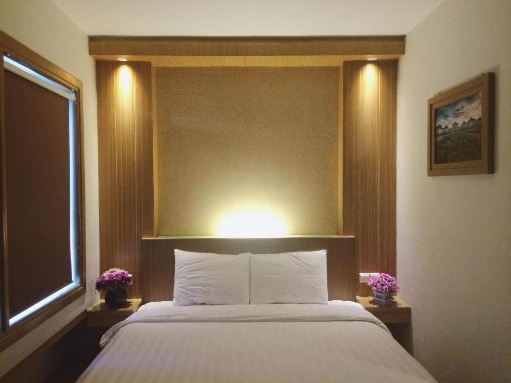 Hotel D' CaLia Tarakan Bagian luar foto