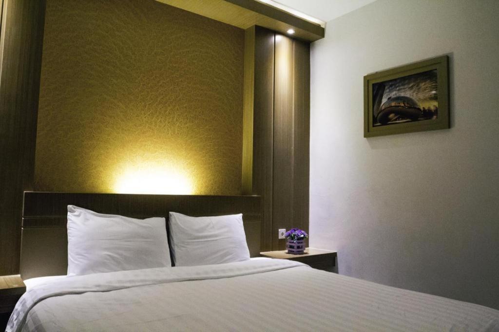 Hotel D' CaLia Tarakan Bagian luar foto