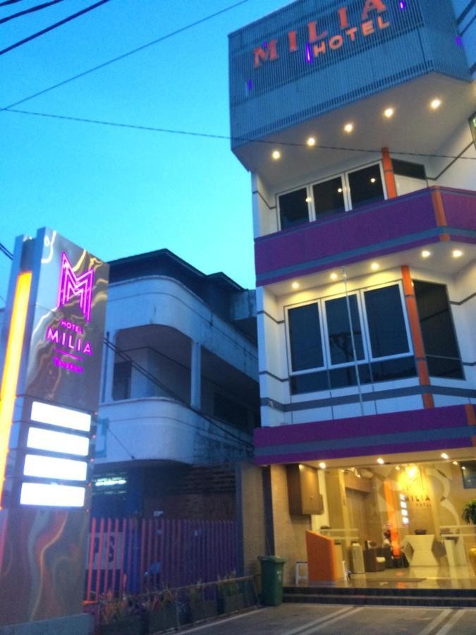 Hotel D' CaLia Tarakan Bagian luar foto
